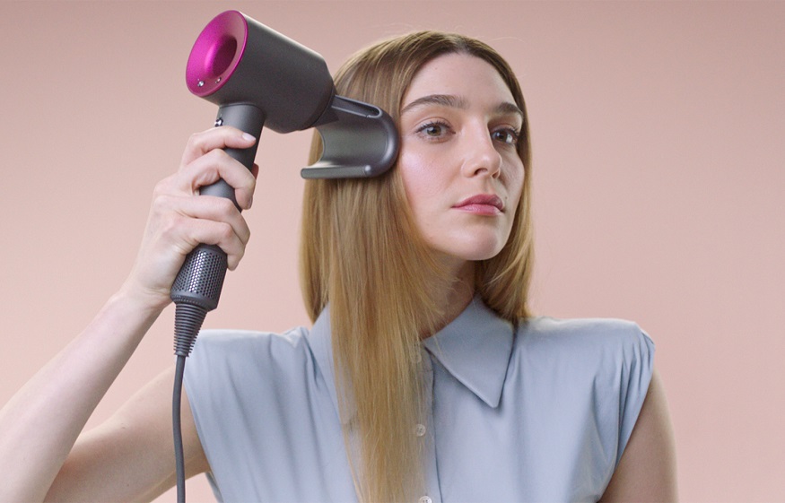 How to Choose The Right Hair Dryer For Curly Hair
